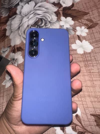 Samsung Mobile S25    Simple