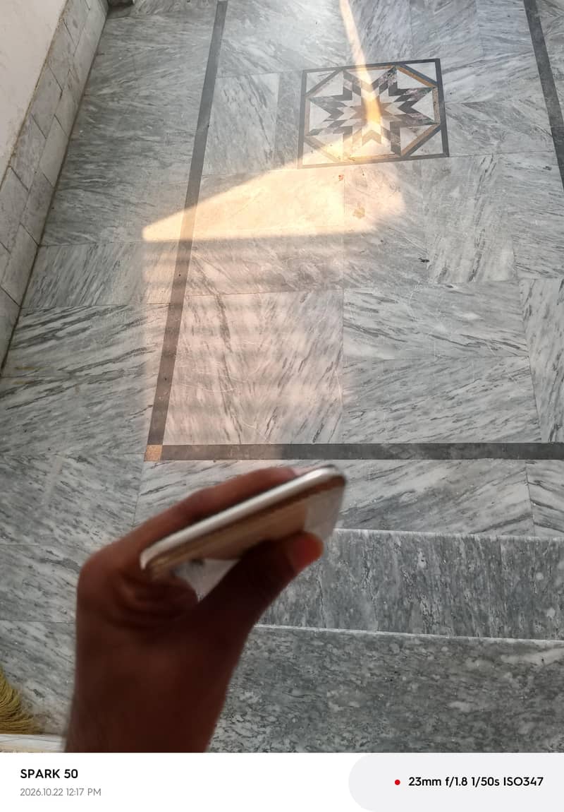 Apple iPhone X 3
