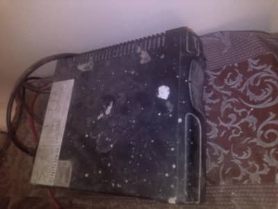 hoamge original ups and Osaka 210 A BETTRY FOR SELL