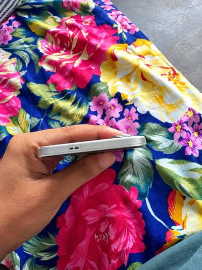 Infinix Hot 60 pro box sat ni ha