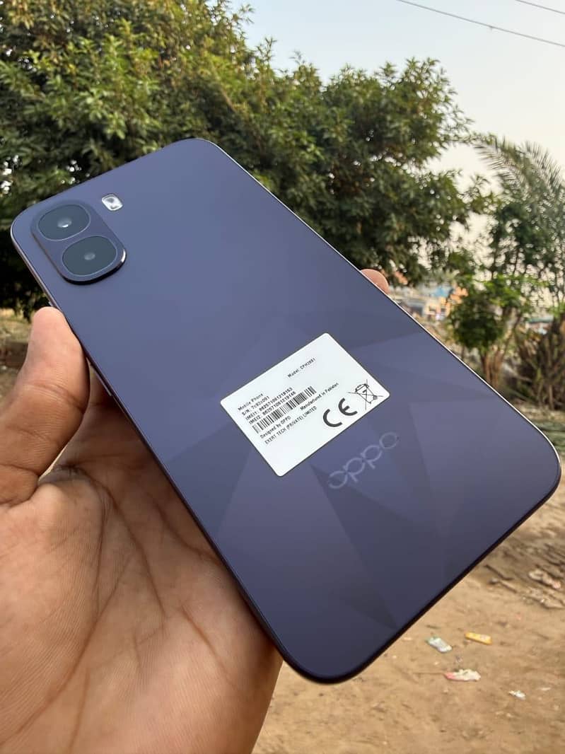 OPPO A6k 4