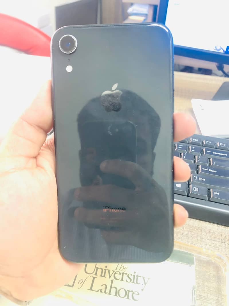 Apple iPhone XR 5
