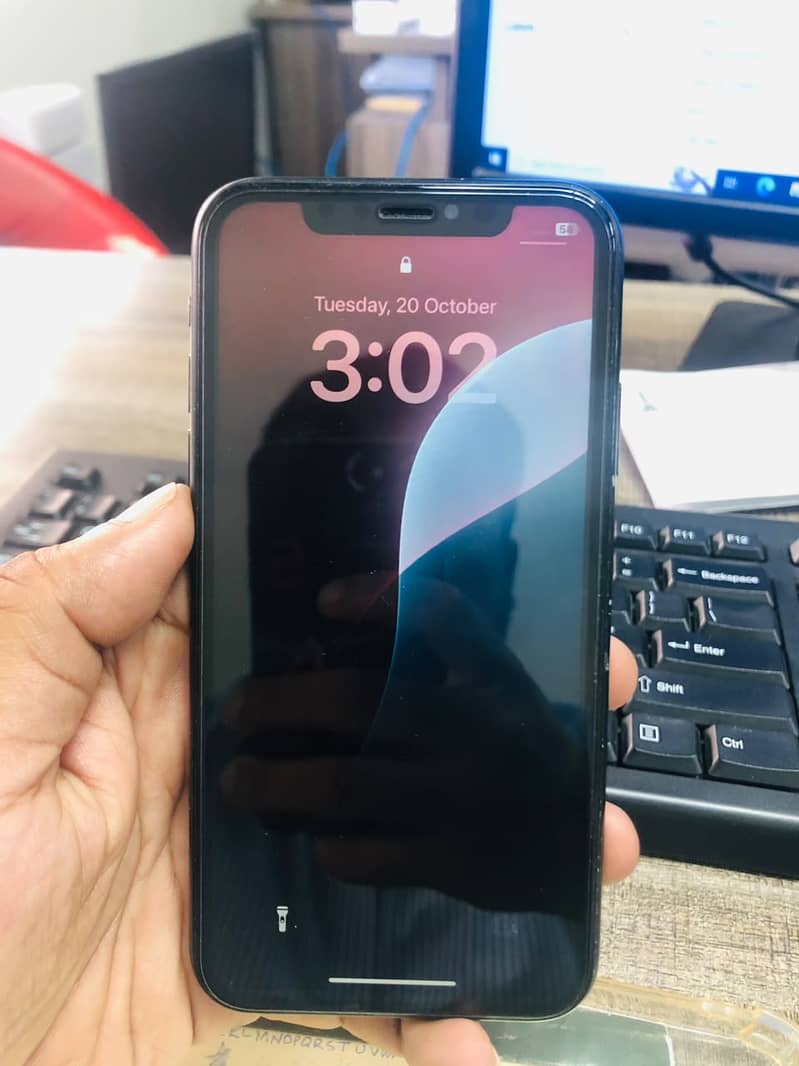 Apple iPhone XR 6