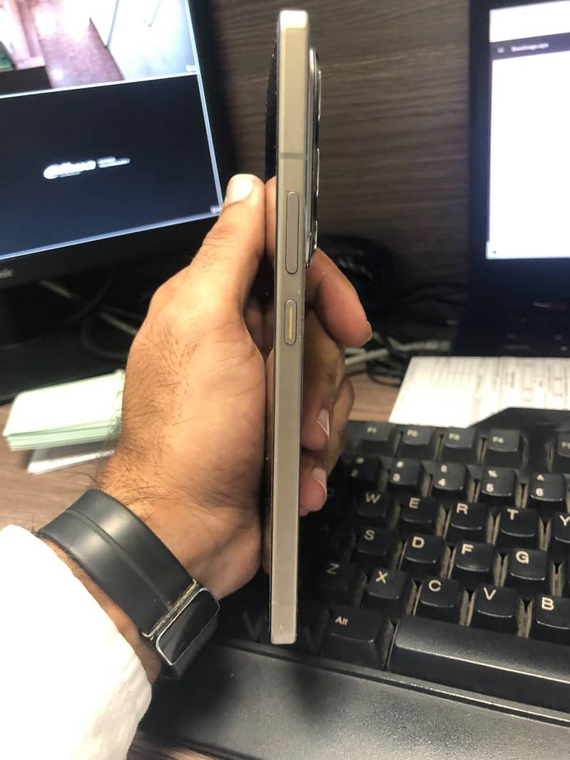 Infinix Note 50 Pro 5