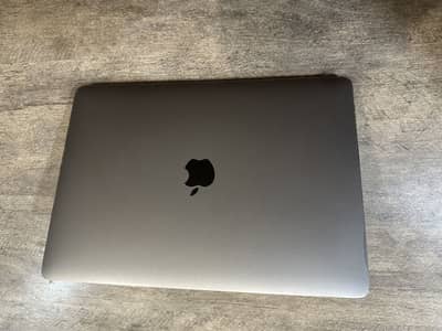Apple MacBook Air M1 2020 | 8GB RAM | 256GB SSD | Mint Condition