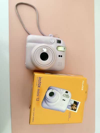 Fujifilm Instax Mini 12