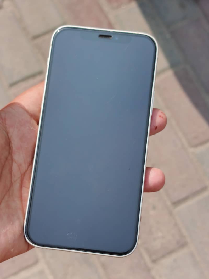Apple iPhone 12 5