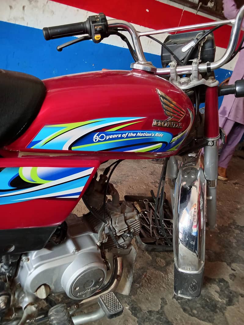 Honda CD70 urgent Sell 3