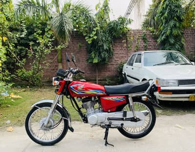 Honda CG125 2018Model total genuine Brand-new condition 2019 2020