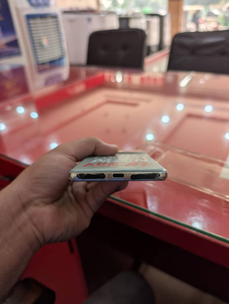 Google Pixel 7 Pro 6