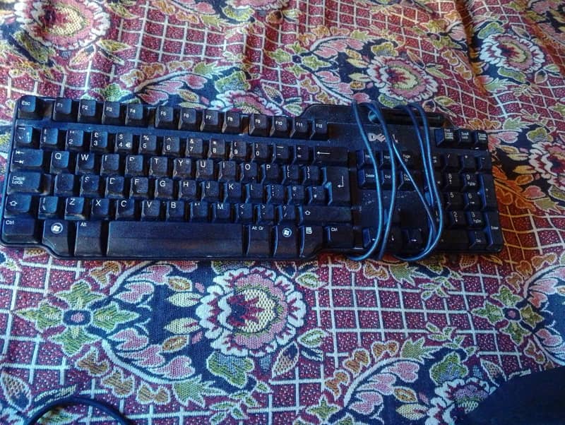 MONITOR , keyboard, speaker and wireless mouse and three wires 3