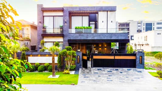 One Kanal Upper Portion House For Rent at Hot Location