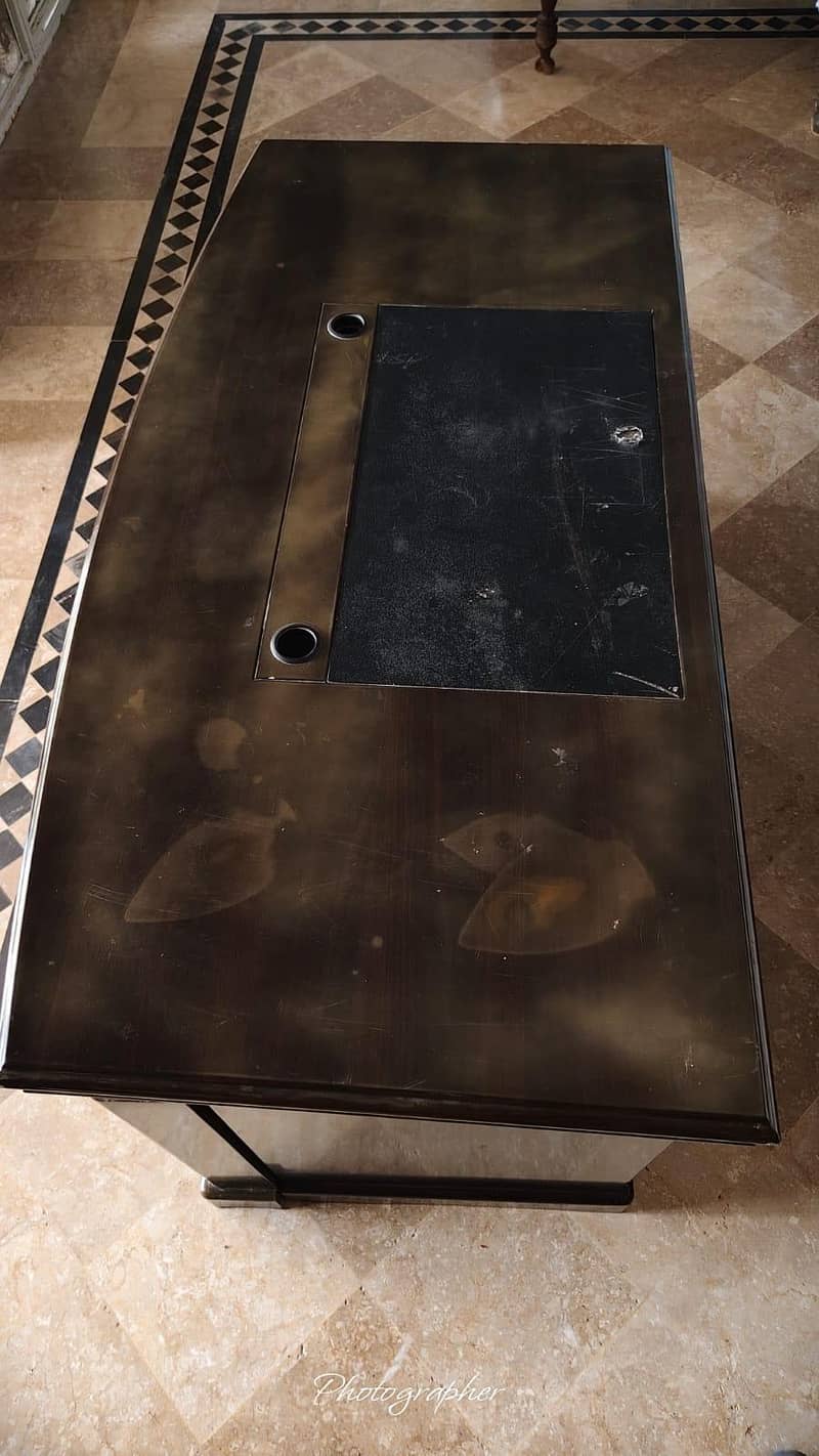 Office Table. (Imported). 3