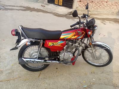 Honda CG 125 2026 Red Exchange possible with CD 70 2026 or 2027