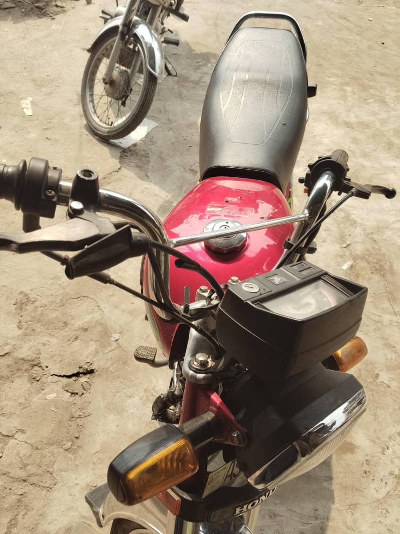 Honda CD 70cc 2