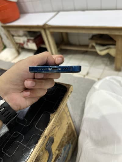 IPhone 12 (PTA APPROVED)