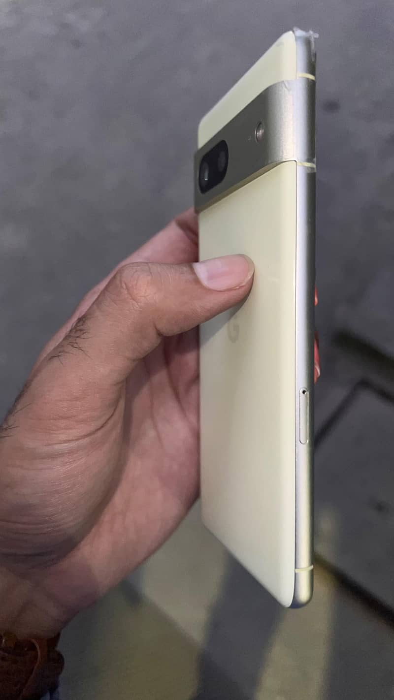 Google Pixel 7 3