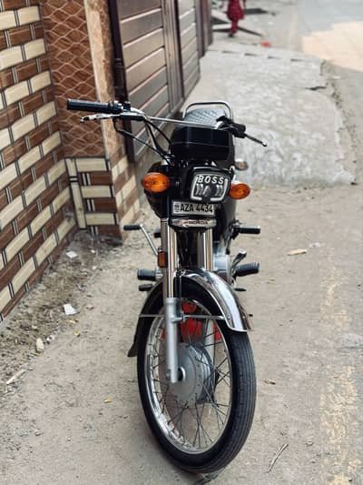 Honda 125 2025