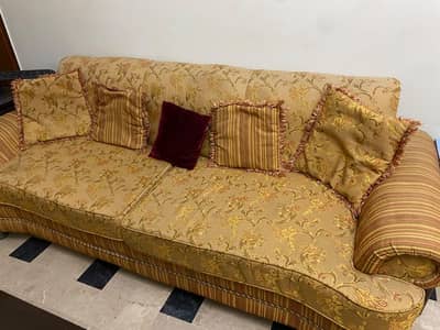 7 Seater Sofa Set (Ottomans + Center and Side Table)