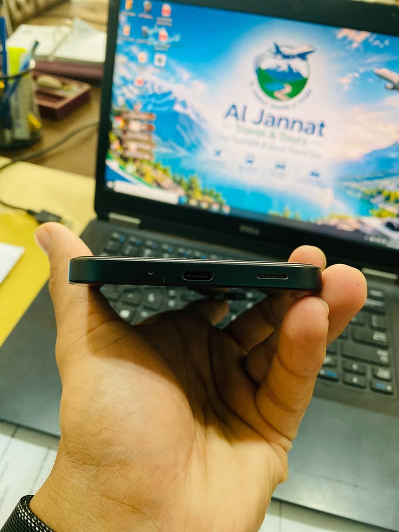 Samsung Mobile A17 10