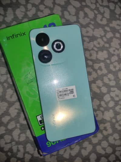 Infinix Smart 8 (3+3/64)