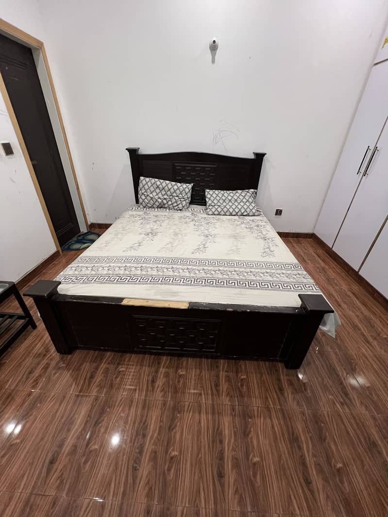 King bed available 0