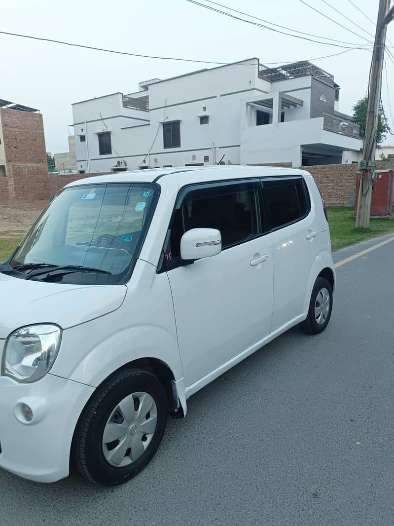 Nissan Moco 2017 1