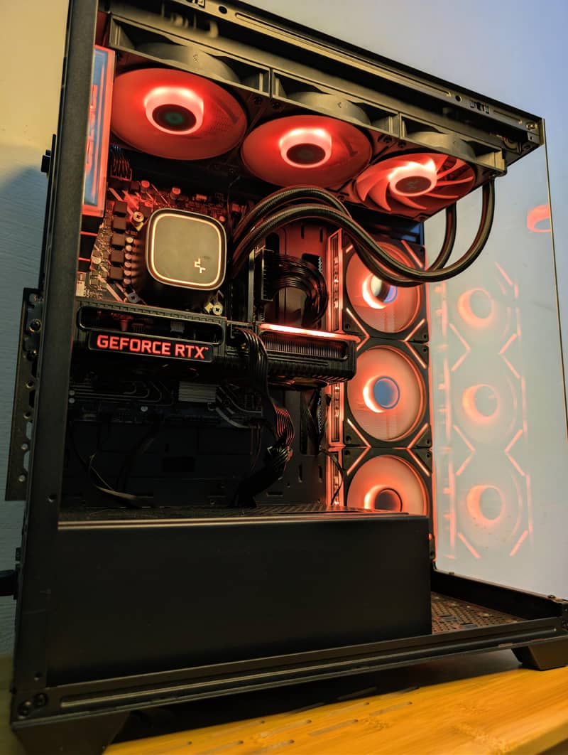 High-End Gaming PC 3