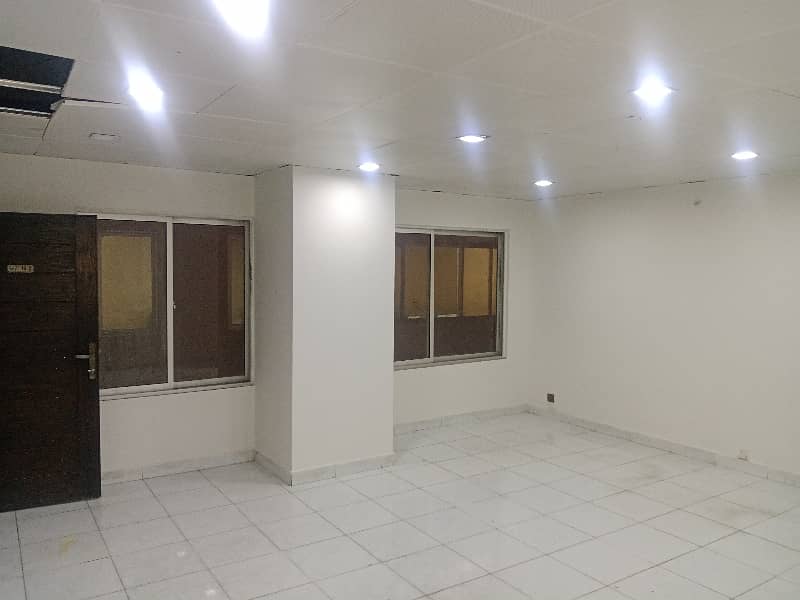 Commerical Basement For Rent 0