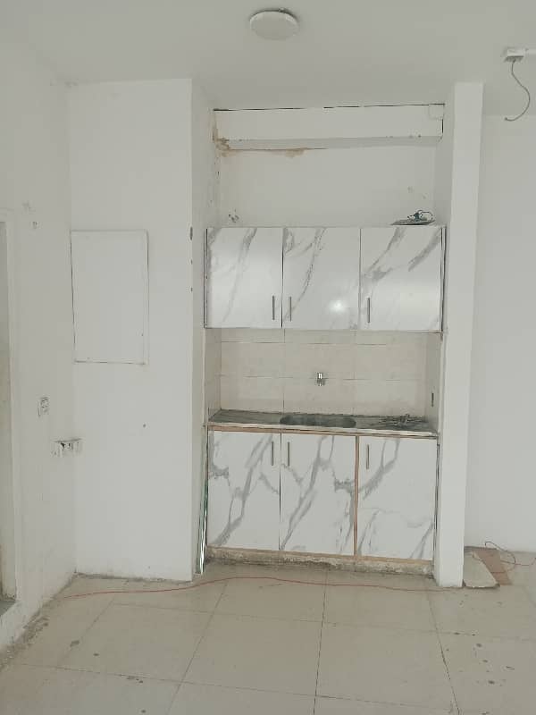 Commerical Basement For Rent 4