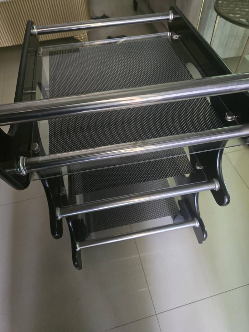 tea trolly 2