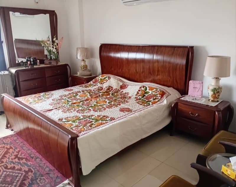 King size bed complete set 4