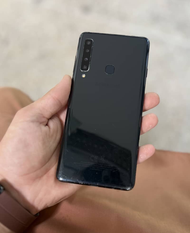 Samsung Mobile A9 6