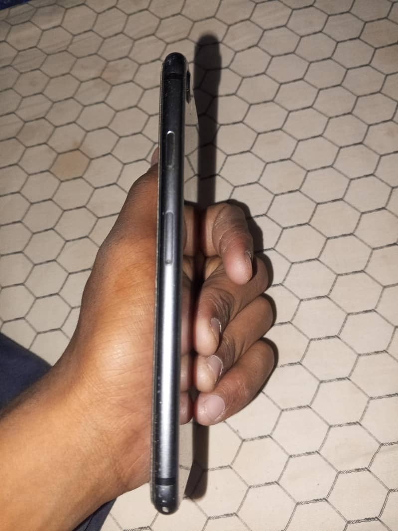 Apple iPhone 8 2