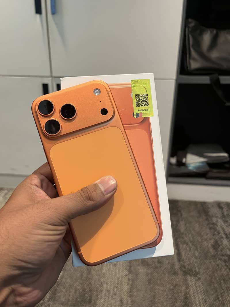 Apple iPhone 17 Pro Max 0