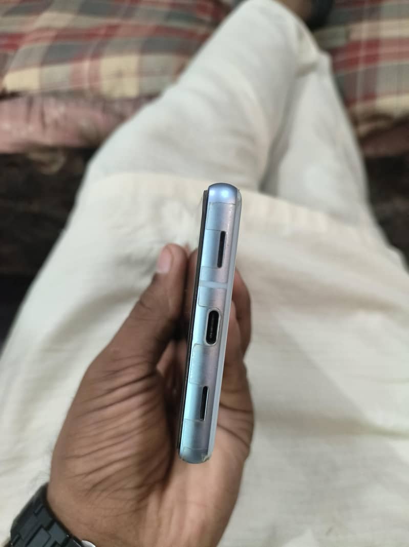 Google Pixel 7a 3