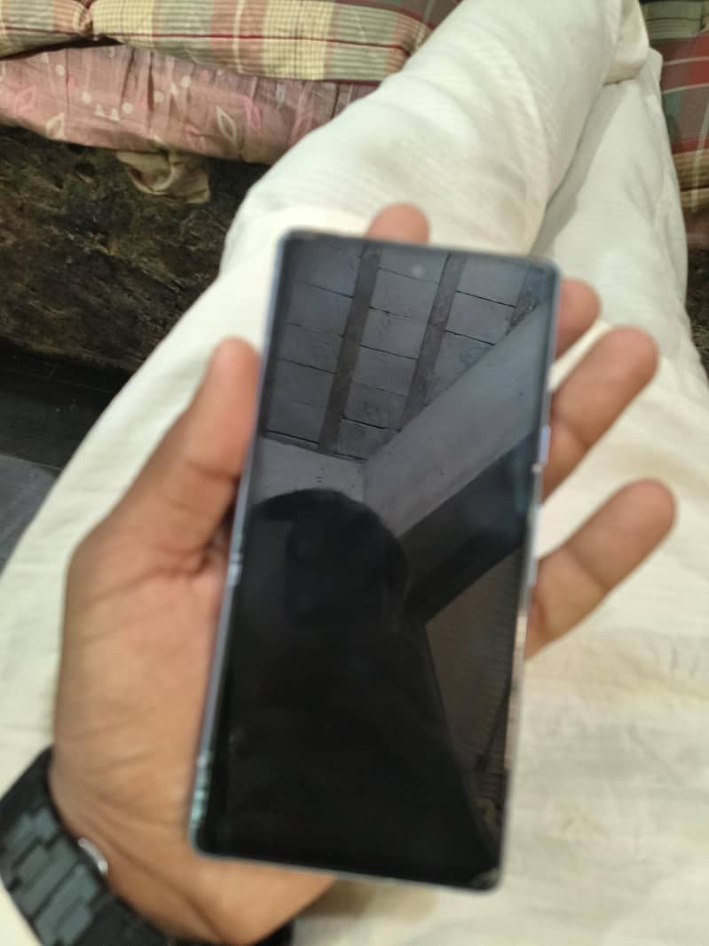 Google Pixel 7a 5