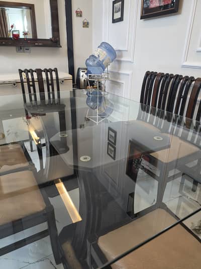 Glass top dining table (6 seater)
