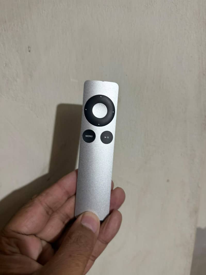 apple tv 2 remote use 0