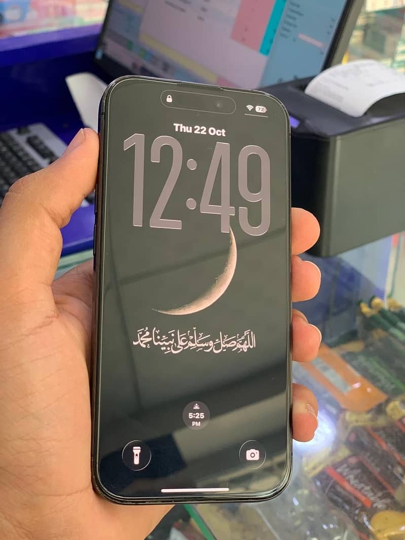 Apple iPhone 15 Pro 1