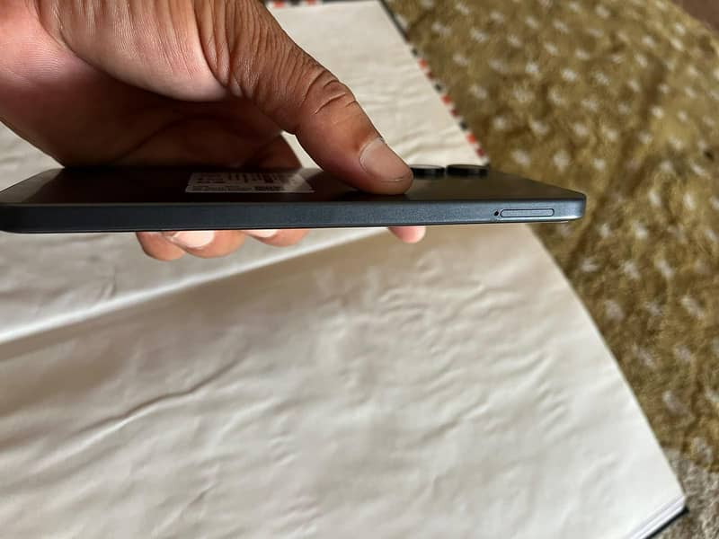Tecno spark 40 Pro 4