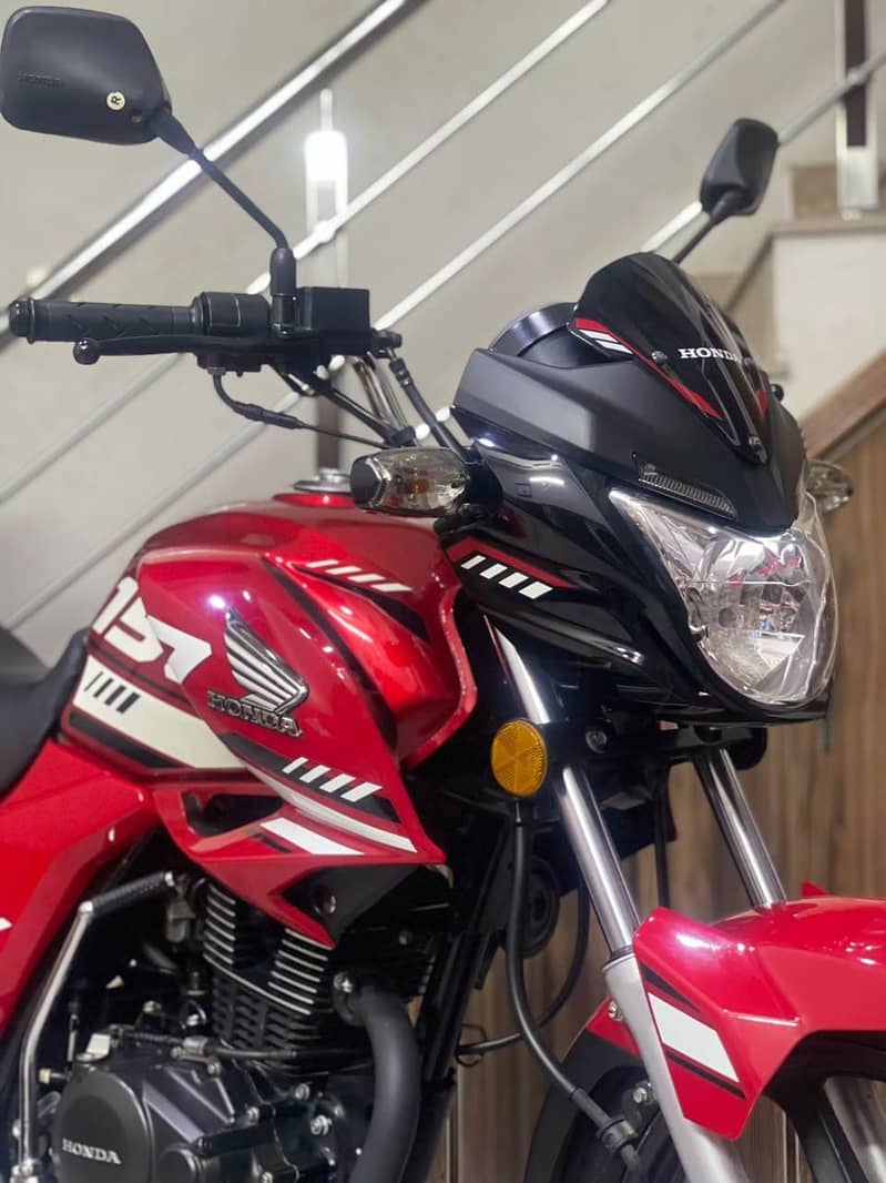 Honda cb150f 2