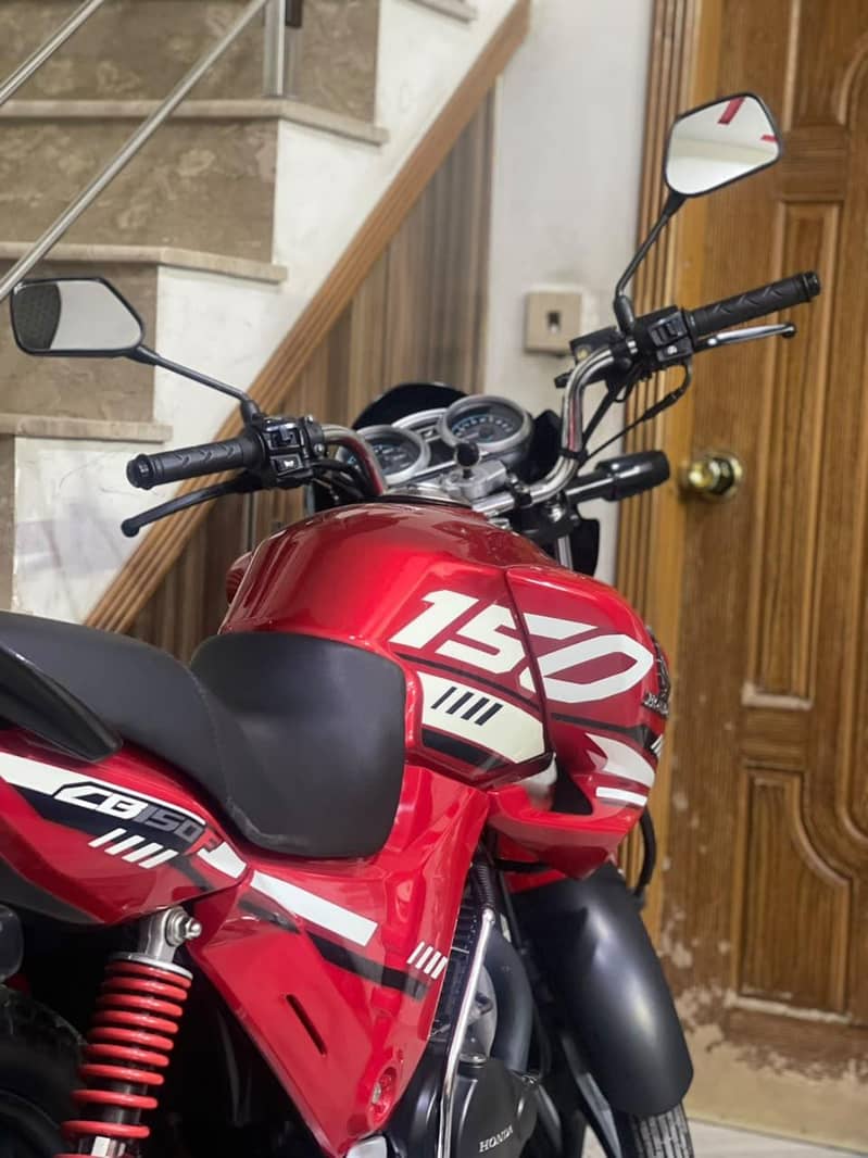 Honda cb150f 6