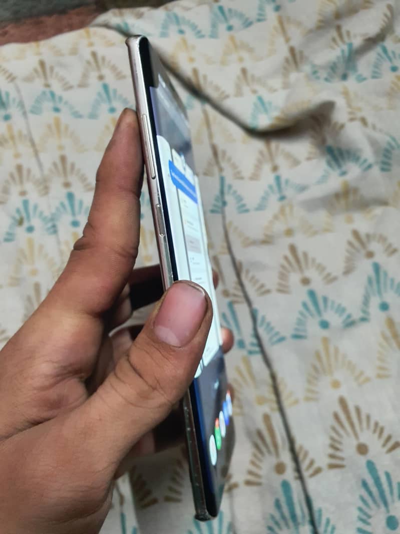 Samsung Mobile Note 8 5