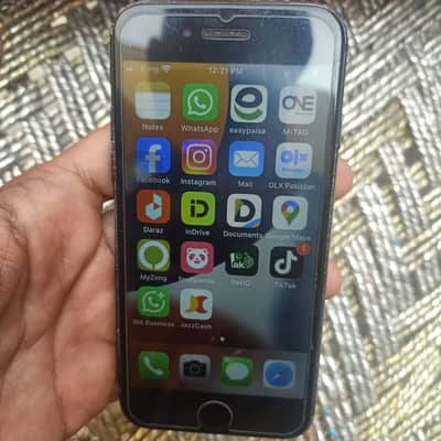 Apple iPhone 7