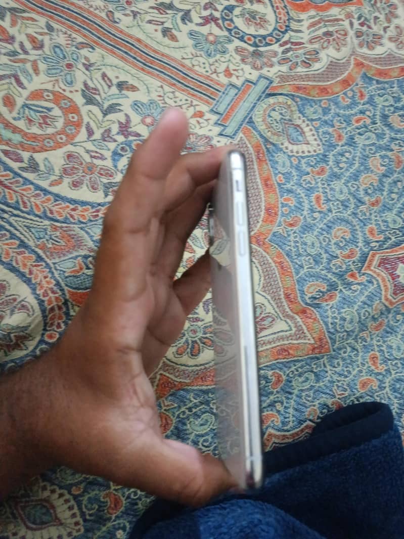 iphone x 4