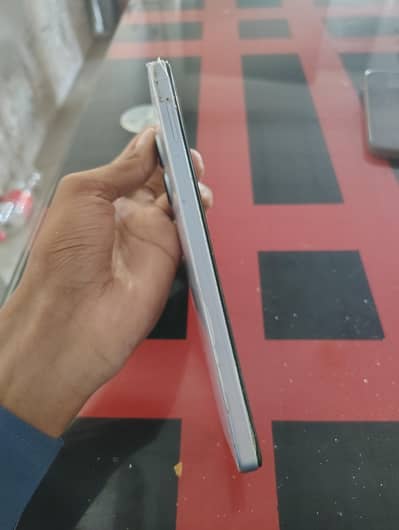 Vivo Y05