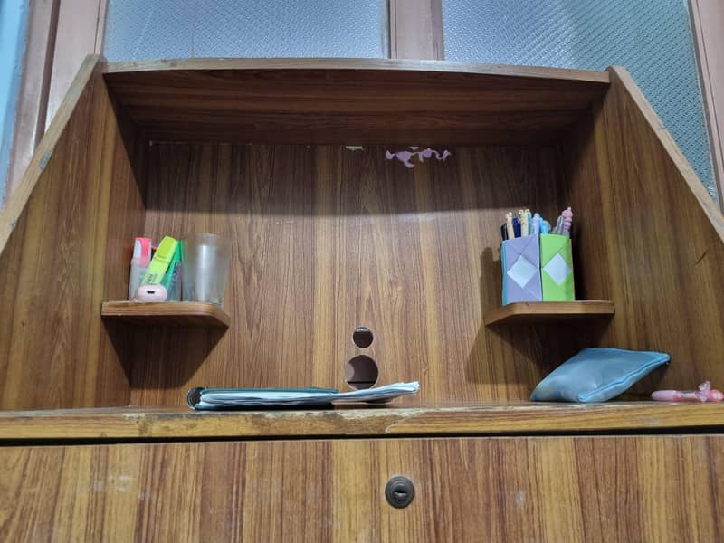 Computer / Study Table 1