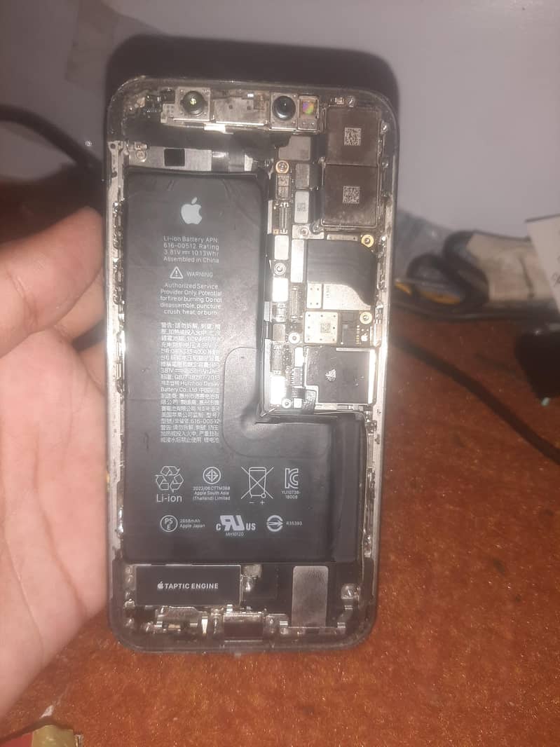 Apple iPhone XS 0