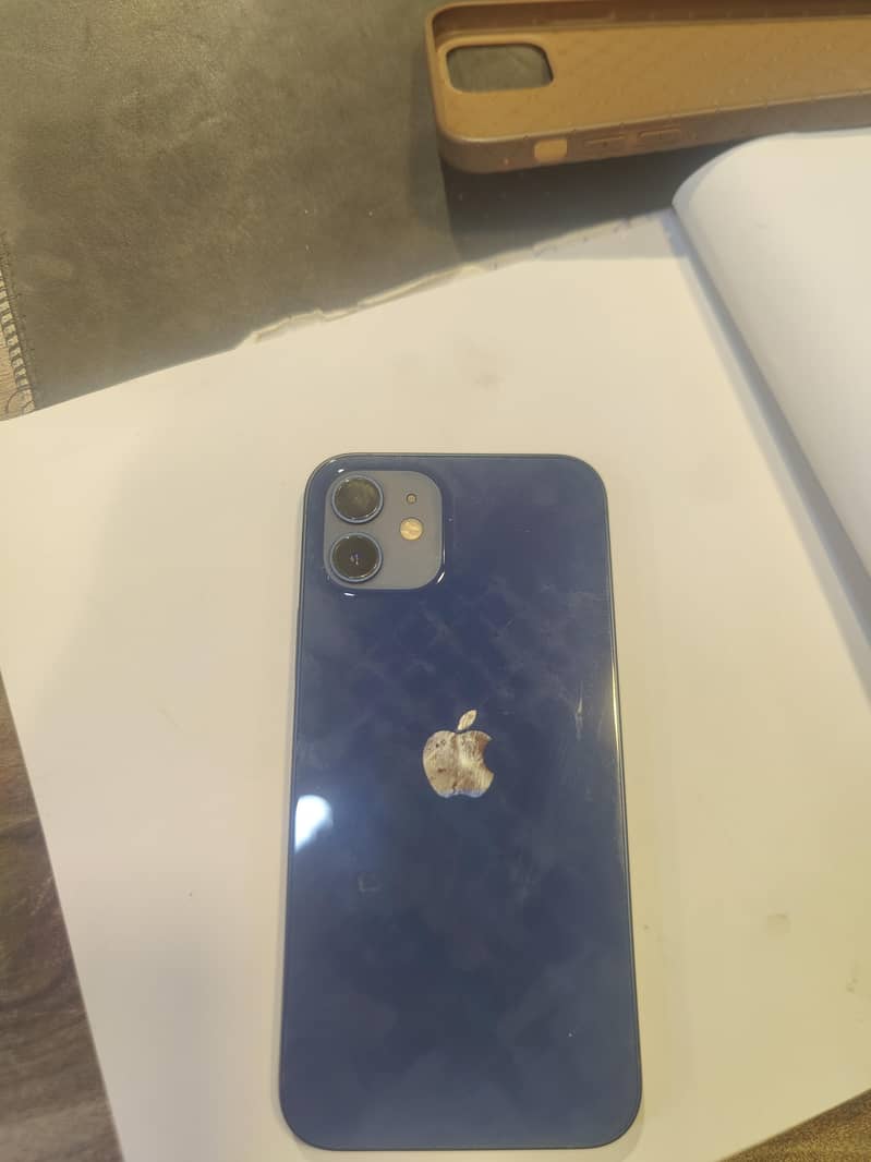 Apple iPhone 12 8